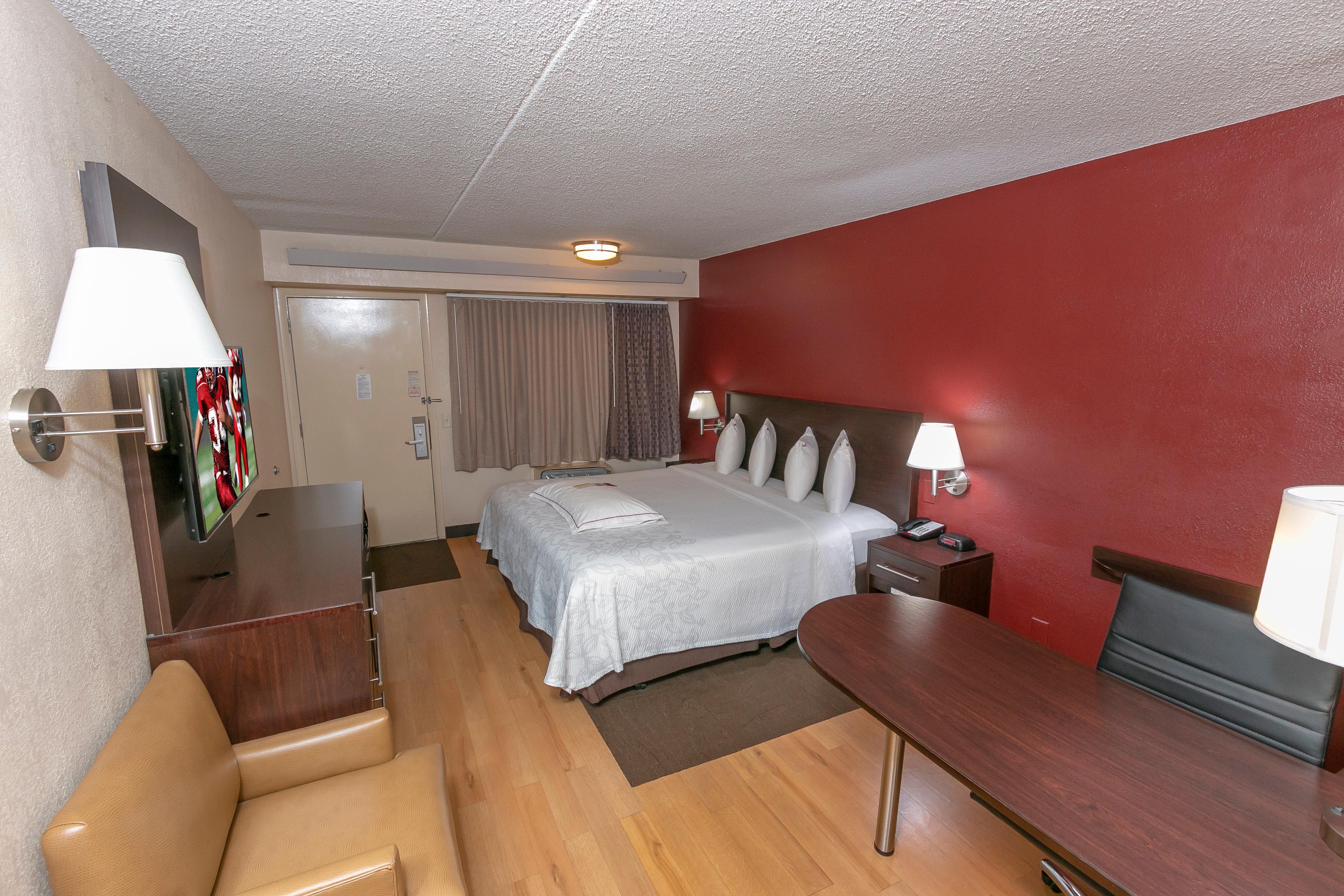 Red Roof Inn Plus+ Baltimore North - Timonium Dış mekan fotoğraf